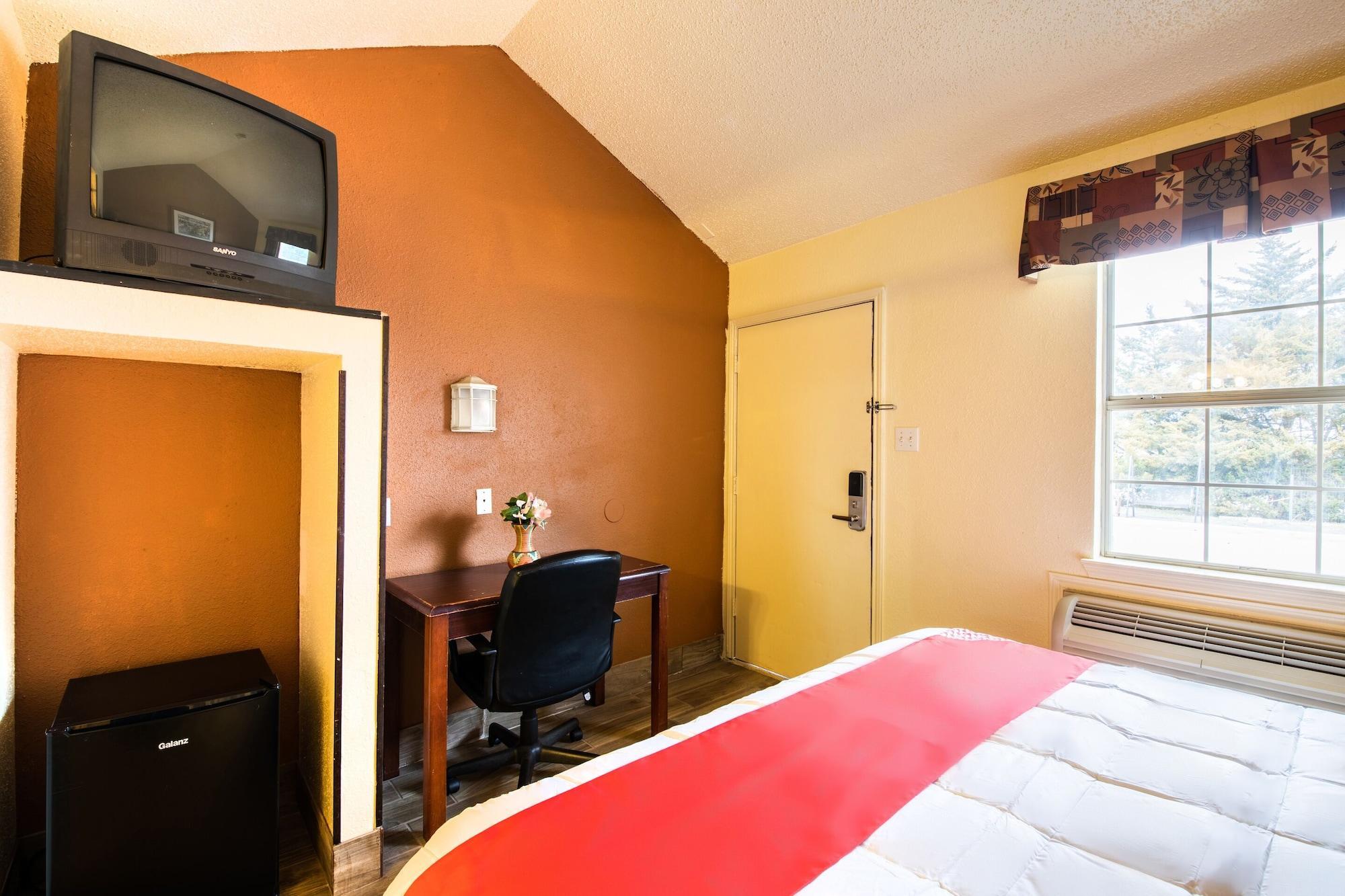 Oyo Hotel Decatur Tx Hwy 287 Northwest Εξωτερικό φωτογραφία